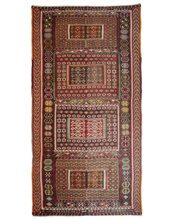 Antique kilim paris