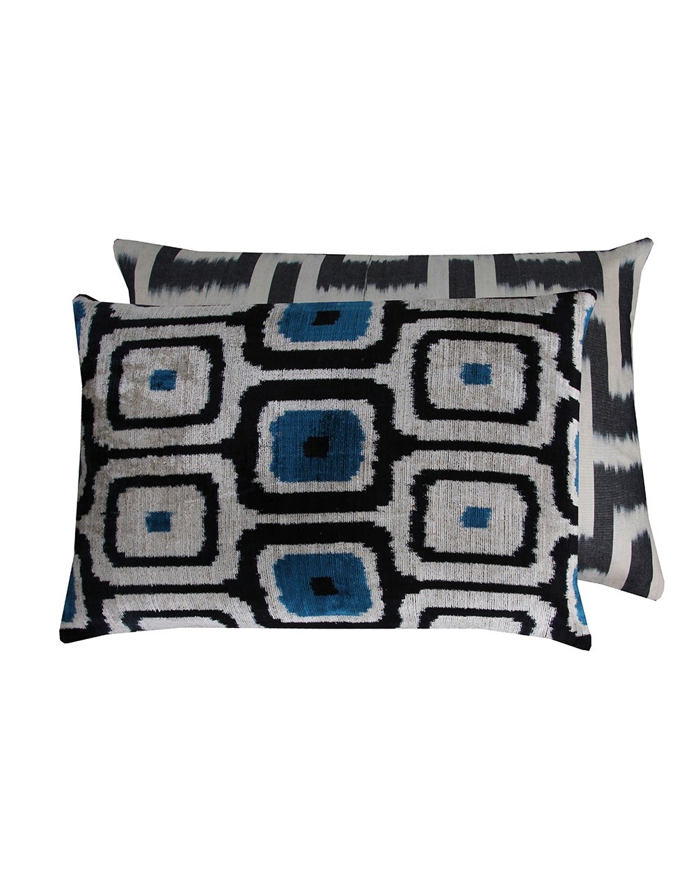 silk cushion paris