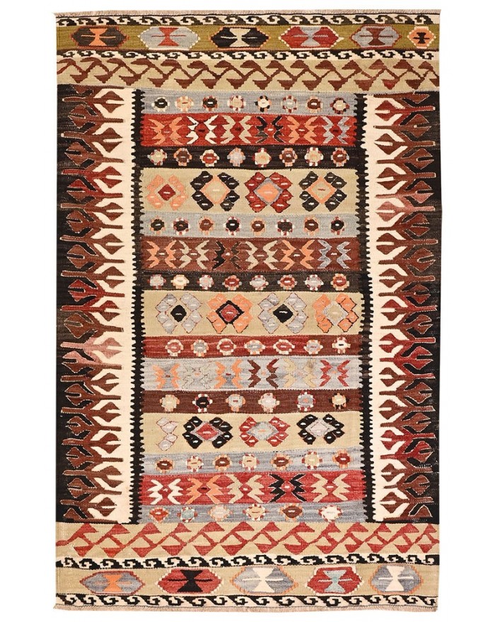 Kilim Sacikara