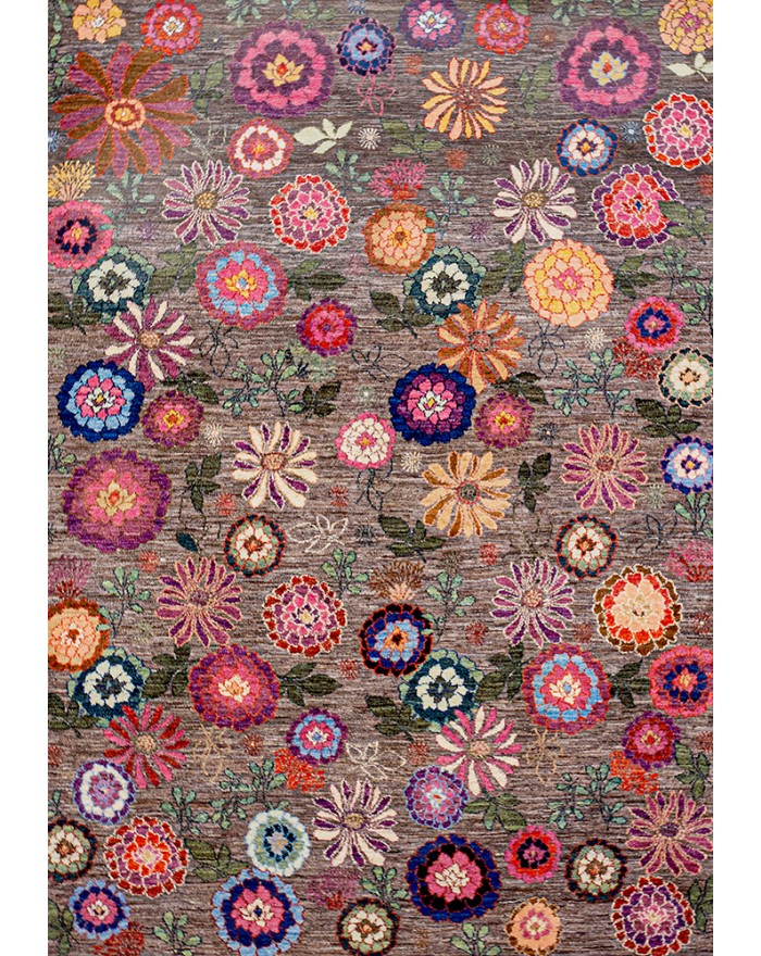 rug with flowers