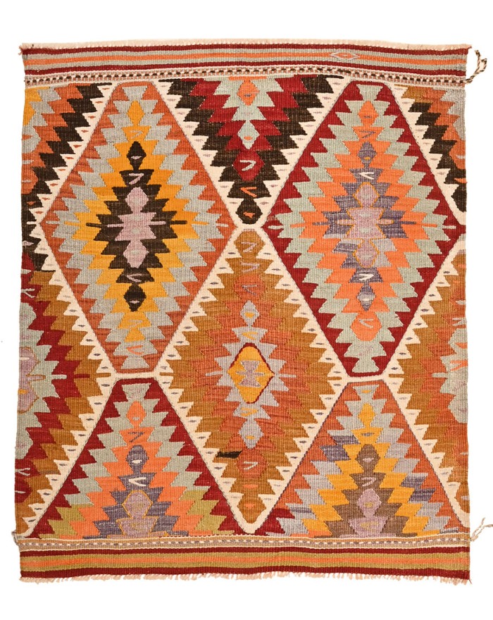 small kilim bonpoint store paris